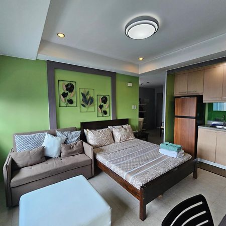 Spacious Studios Mandaluyong Exterior photo