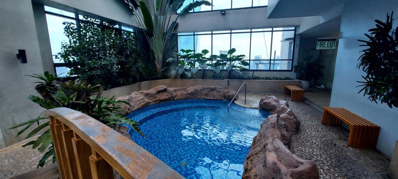 Spacious Studios Mandaluyong Exterior photo