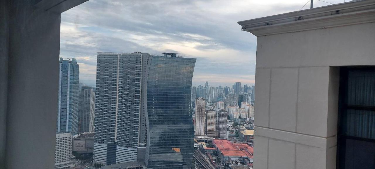 Spacious Studios Mandaluyong Exterior photo