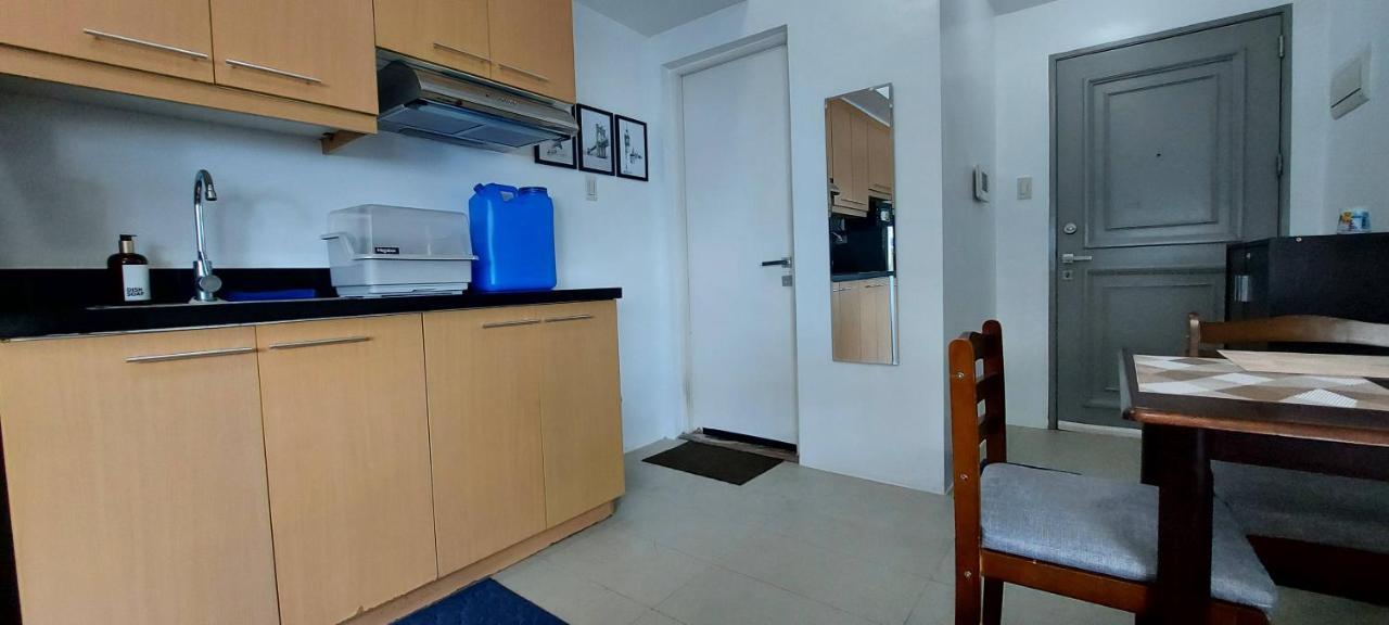 Spacious Studios Mandaluyong Exterior photo