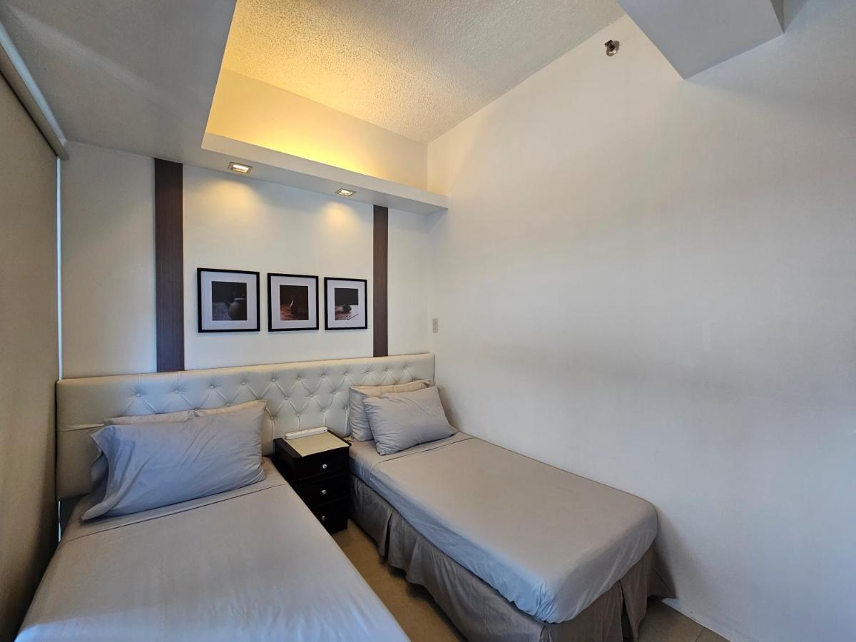Spacious Studios Mandaluyong Exterior photo
