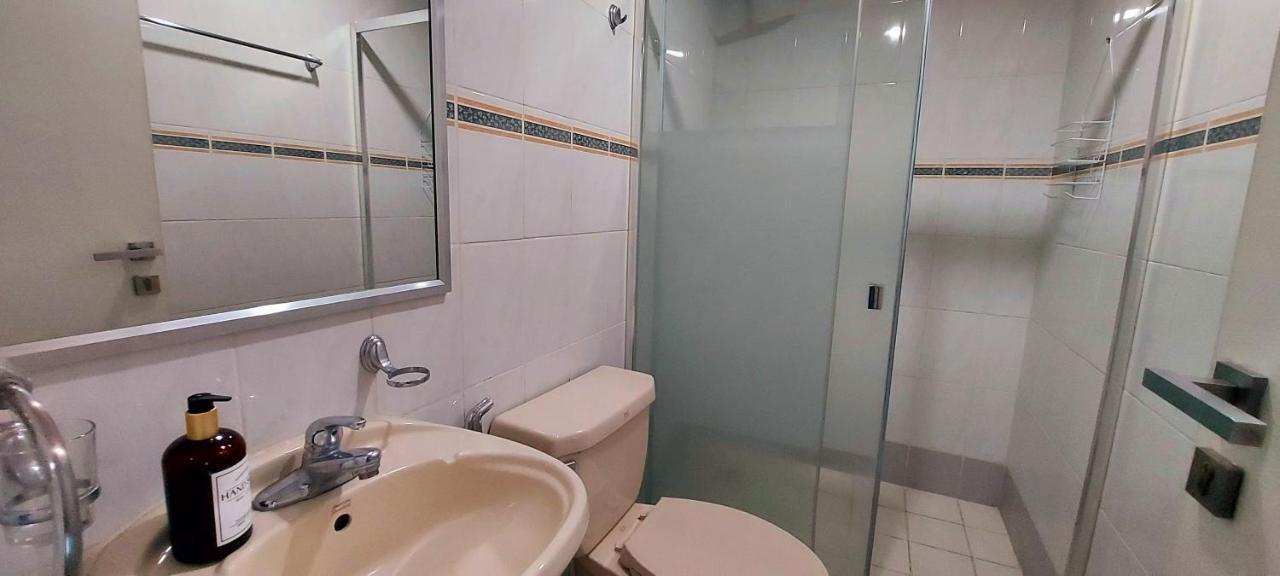 Spacious Studios Mandaluyong Room photo